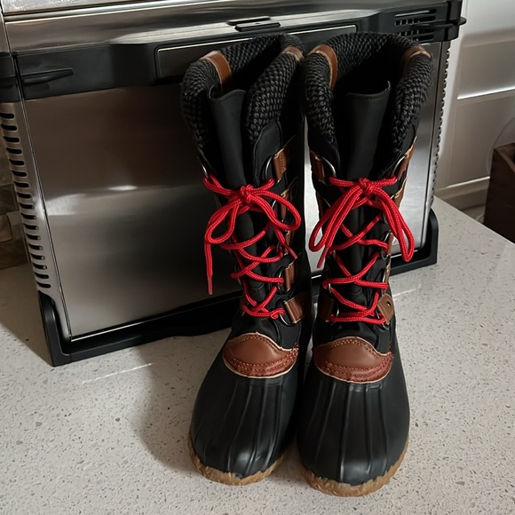 Esprit Duck Boots sz 7 - Picture 1 of 12